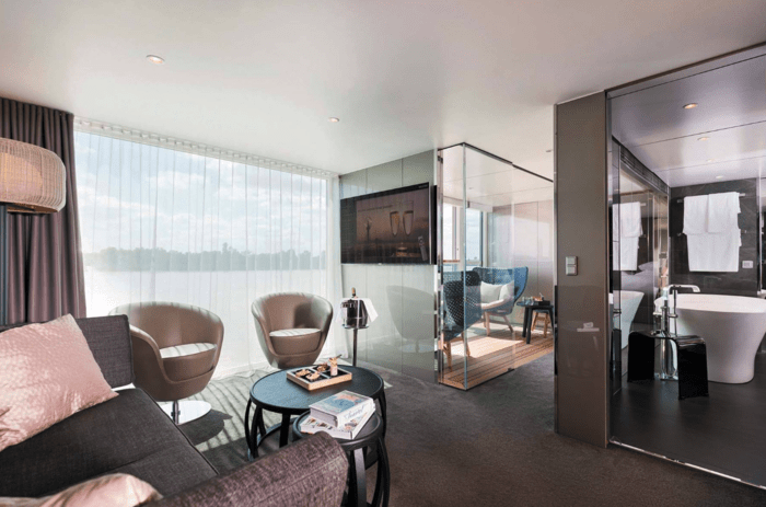 Royal Owner's Suite